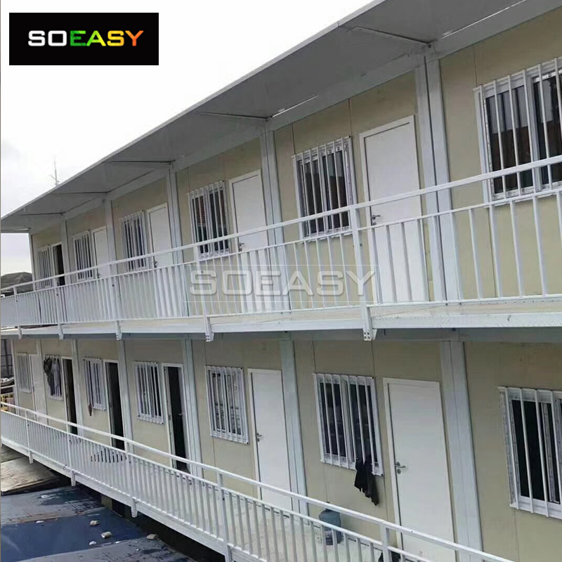 Estruturas de Aço + Painéis Sanduíche Módulos Pré-fabricados Casas Contêiner Feitas de Contêineres de Carga