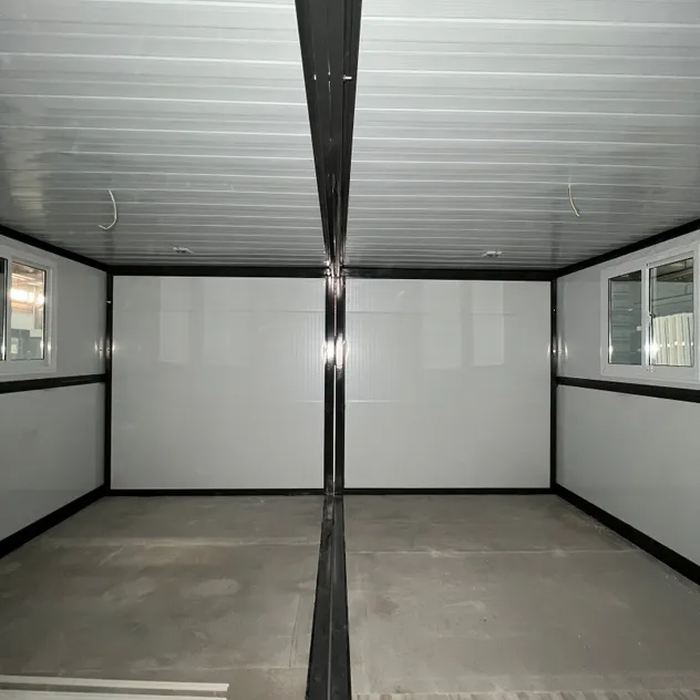 Interior 5