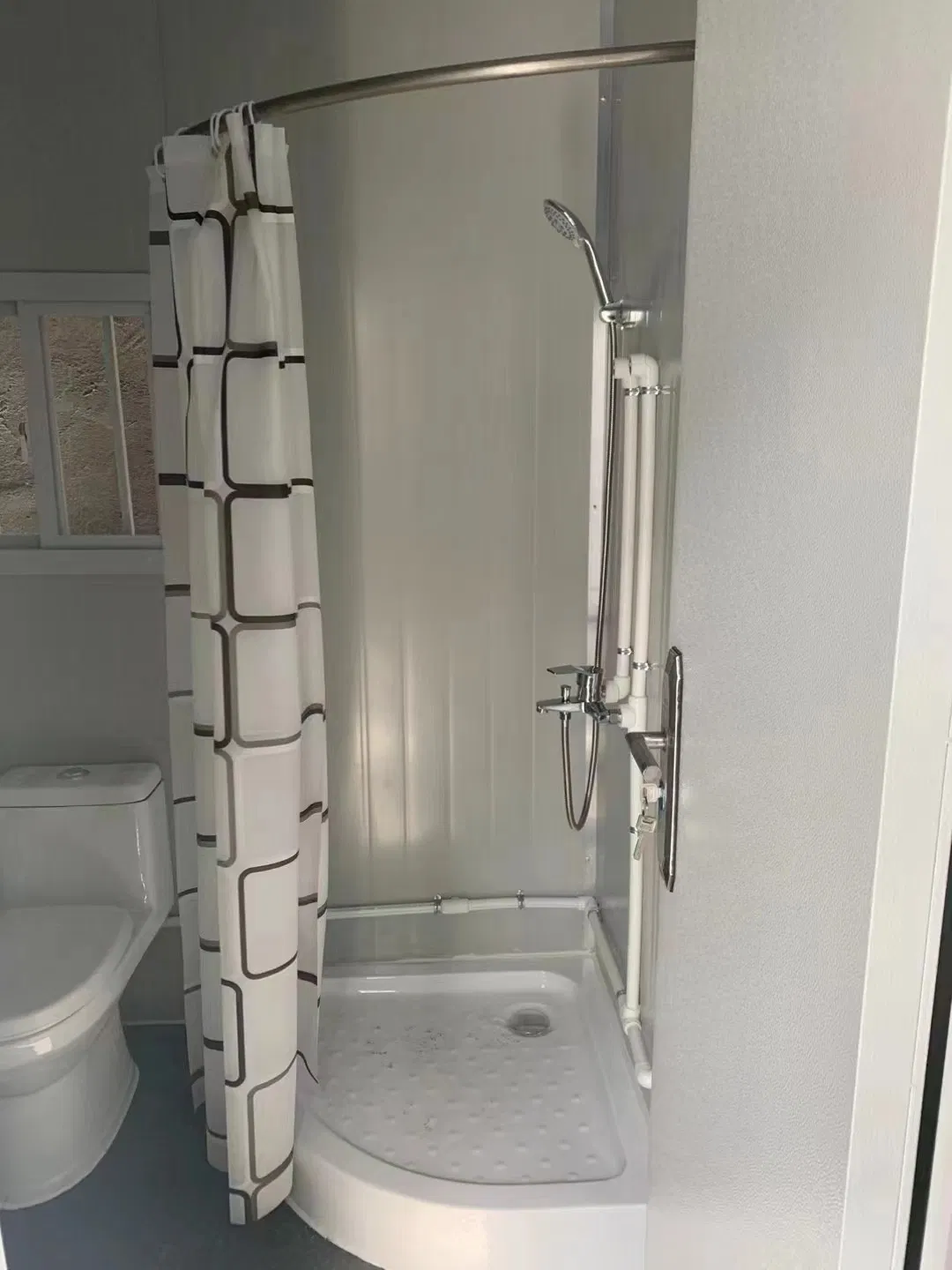 Resistente à Ferrugem 20FT Casa Modular Pré-fabricada Móvel Pré-fabricada Modular Destacável Personalizada Cor de Madeira Contêiner Casas com Banheiro