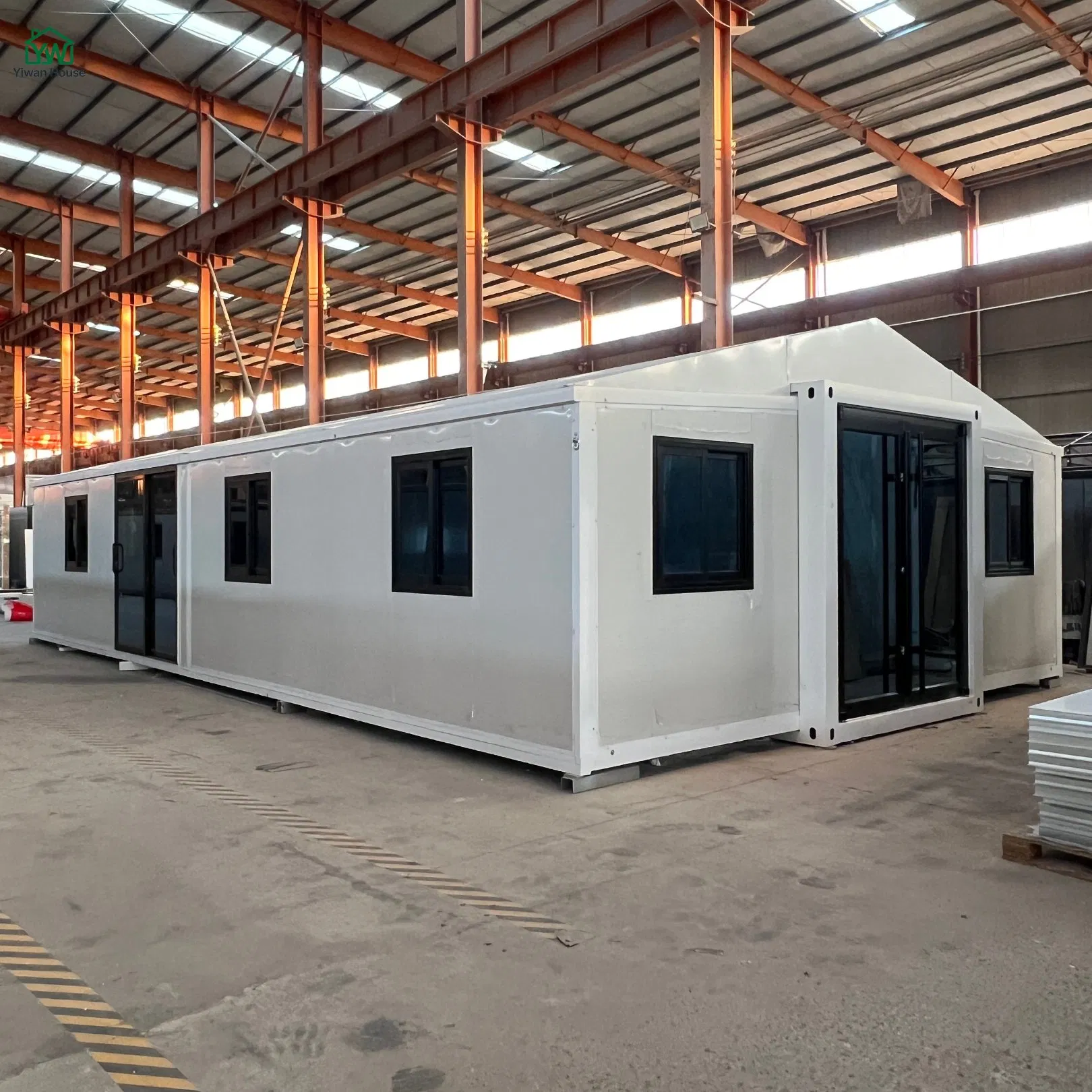 Casa pré-fabricada portátil, dobrável, de asa simples ou dupla, com instalação simples, móvel, pequena, modular e expansível para equipe de projeto ou família, moradia temporária