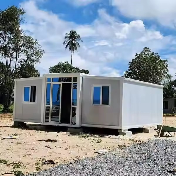 Casa Prefabricada Modular de Vidro de Luxo com Design Moderno, Estrutura de Alumínio, Madeira, Fácil de Instalar