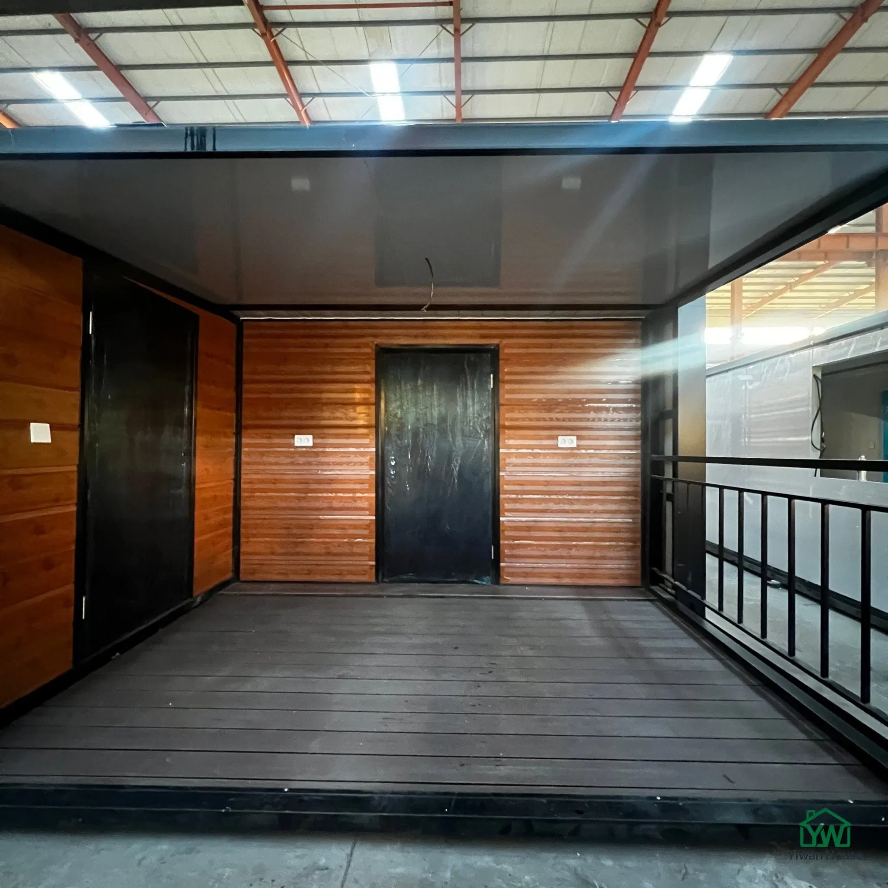 Casa Contêiner Dobrável Expandável de Dois Andares 40FT com Varanda Prefabricada e de Dupla Asa