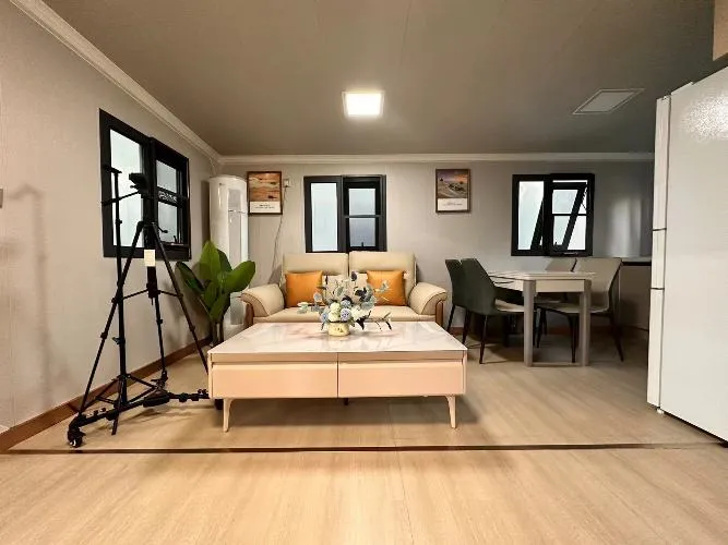 Interior 1