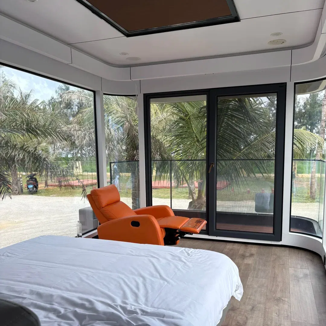 Cápsulas Espaciais Personalizadas de Fábrica, 8-Meter e 11.5-Meter Casas de Cápsulas para Resorts e Vilas de Camping de Luxo