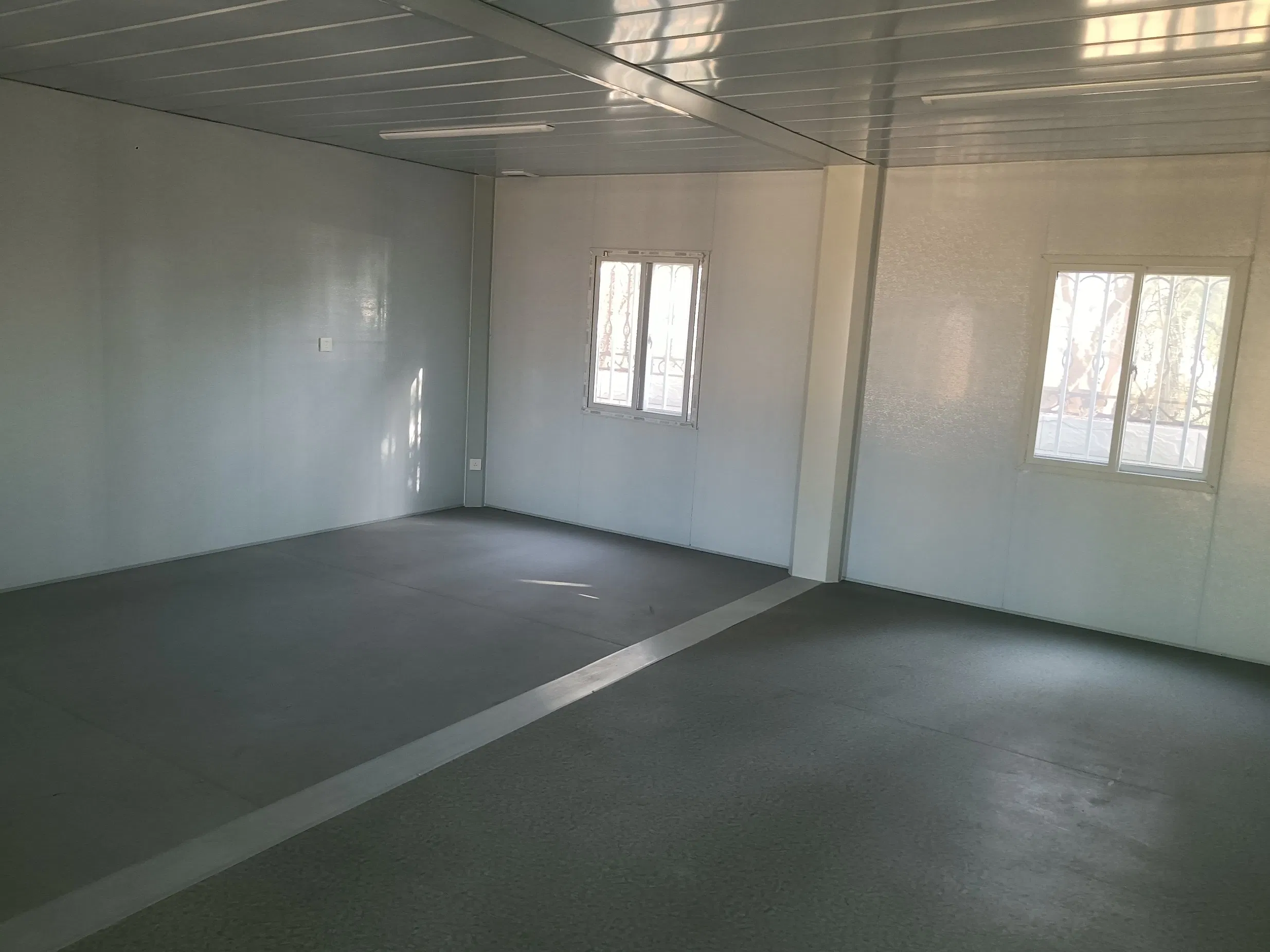 Casa modular personalizada em módulos pré-fabricados, casas em contêineres de embalagem plana, banheiro