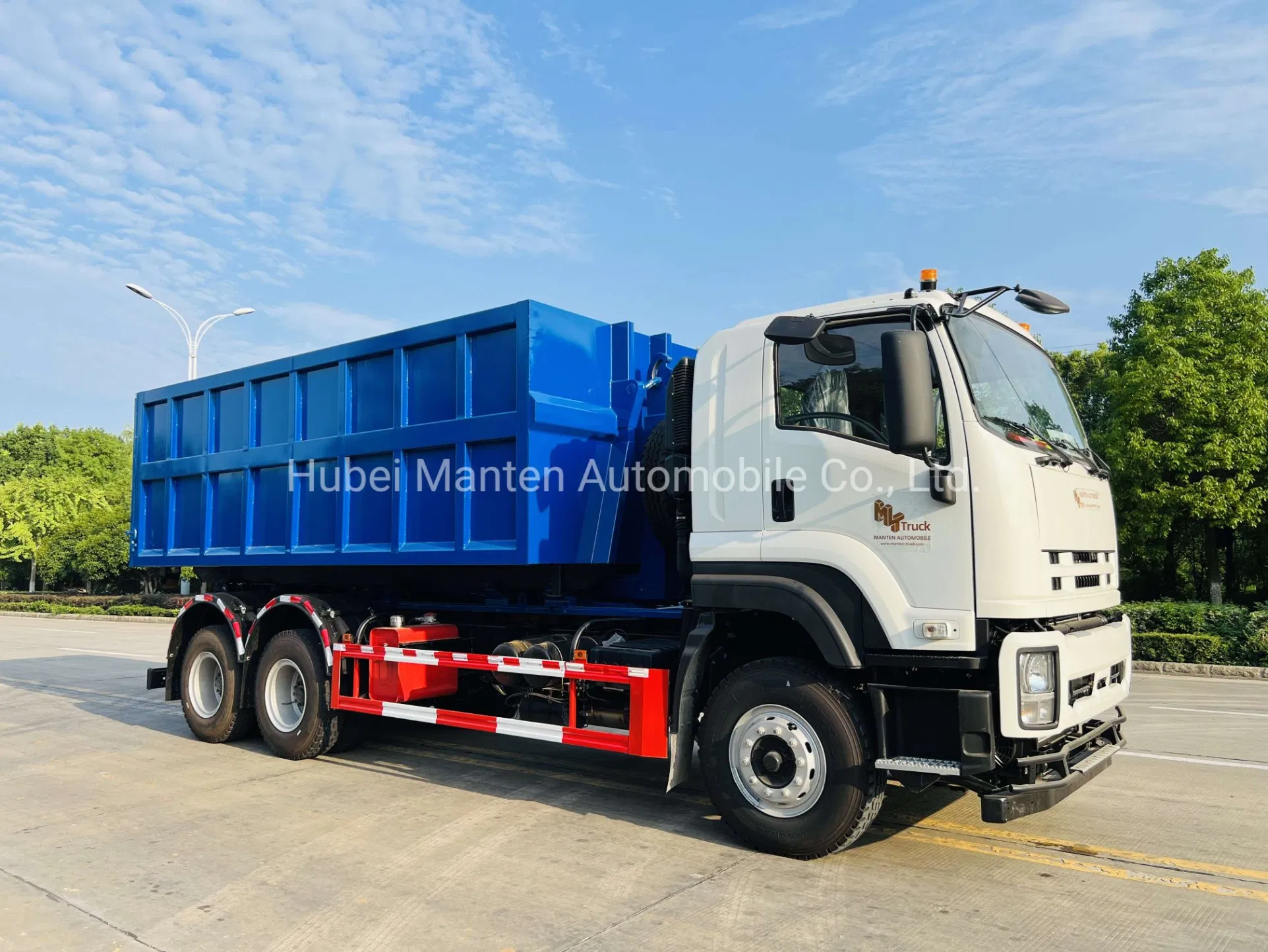 Isuzu Giga Hydraulic Lifter Bin Garbage Truck with Roll Arm Container for Transport Garbage