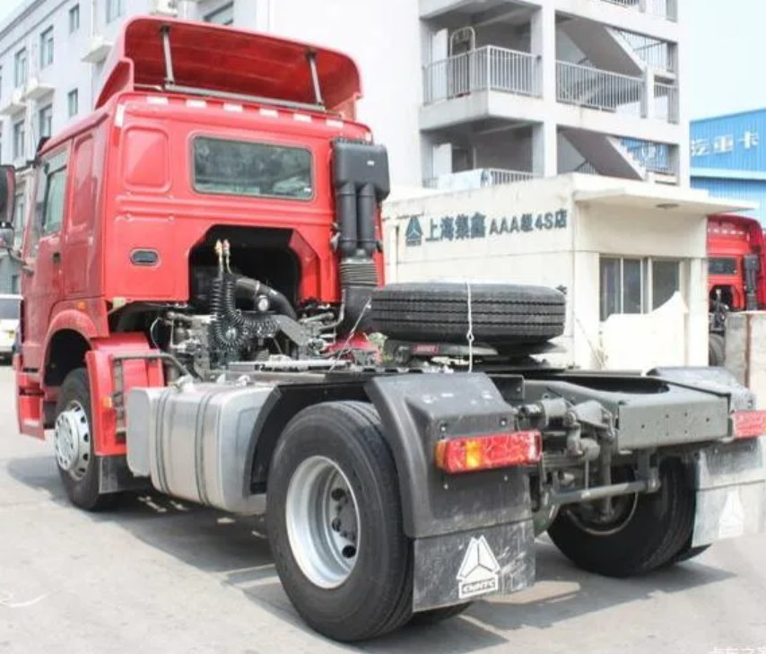 Sinotruk HOWO Tx Nx Factory Hot Sale HOWO 4X2 6X4 300/340/380/430HP Tractor Goods Highway Transport Tow Semitrailer Trailer Heavy Light Head Tractor Head Truck