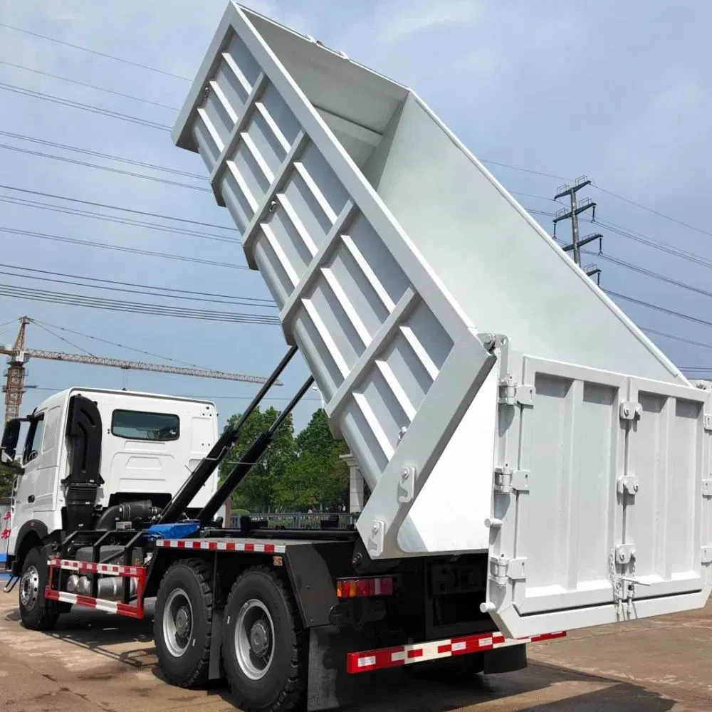 SINOTRUK HOWO 6x4 8X4 Heavy Duty Garbage Trucks Hook Lift &nbsp;Garbage Trucks Recycling Waste Container Hook Arm Garbage Truck Waster Transport Truck