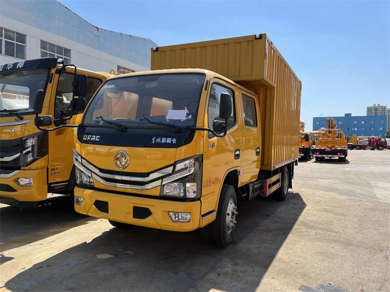 Factory Direct Sales Double-Row Cab 4X2 Van Type Cargo Lorry Truck Mobile Repair Vehicle with Tools