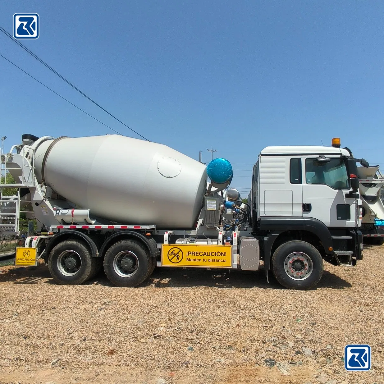 Chinese/China/Cnhtc Best Self Loading Electric Sinotruk HOWO Vehicle Hydraulic Pump 16m3 Heavy Duty Concrete Mixer Truck for Cement/Transportation