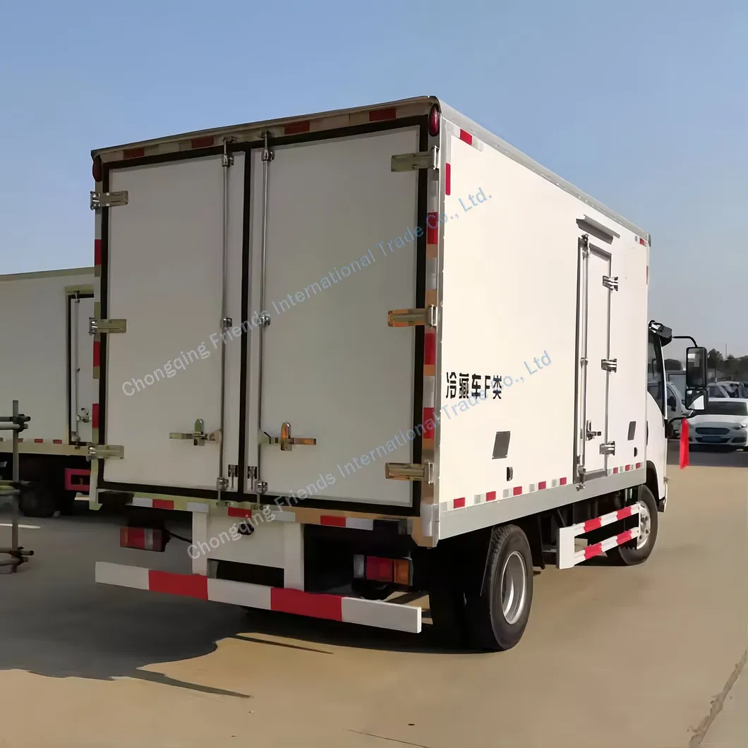 ISUZU Refrigerated Truck View 3