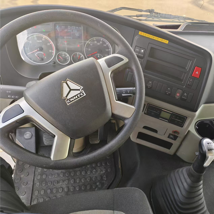 Sinotruk HOWO Dumper Truck Tipper Trucks Heavy-Duty HOWO Nx Haohan 8X4 Dump Truck for Construction and Mining