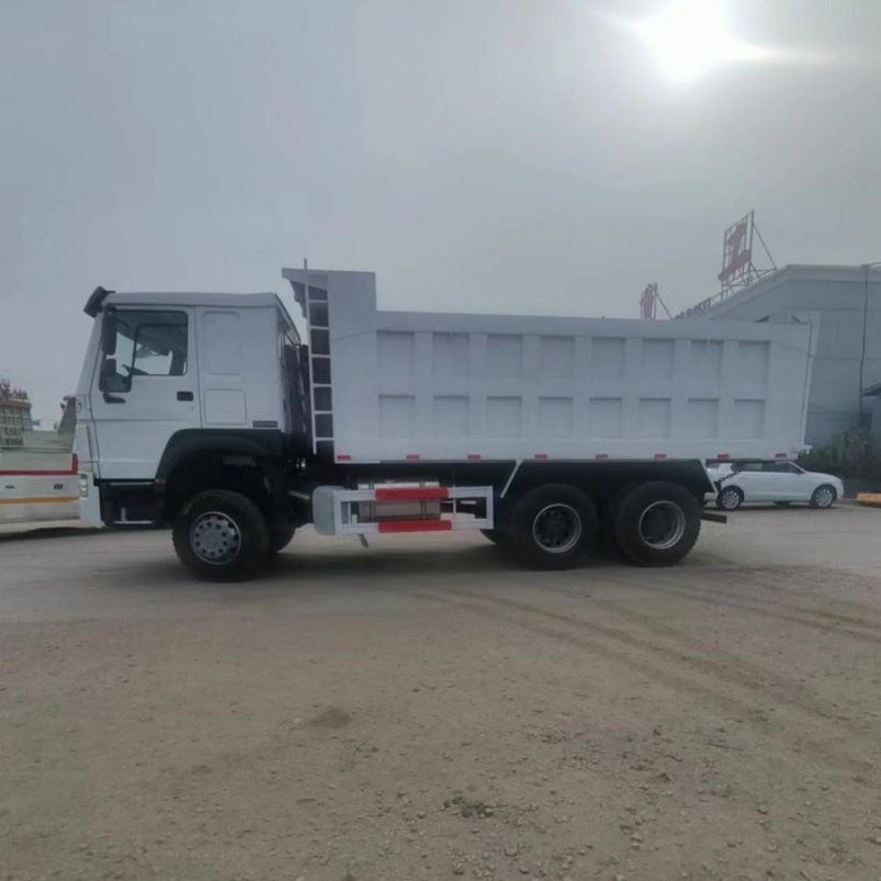 Infrastructure Dump Truck Heavy Haul Dump Truck Quarry Dump Truck with Rugged Construction for Mining Applications