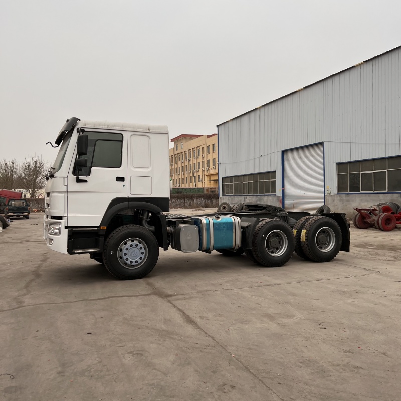 Container Transport Fatigue Monitoring Alerts Heavy-Duty Tractor Truck Multi-Purpose Tractor Truck Tractor Head Truck