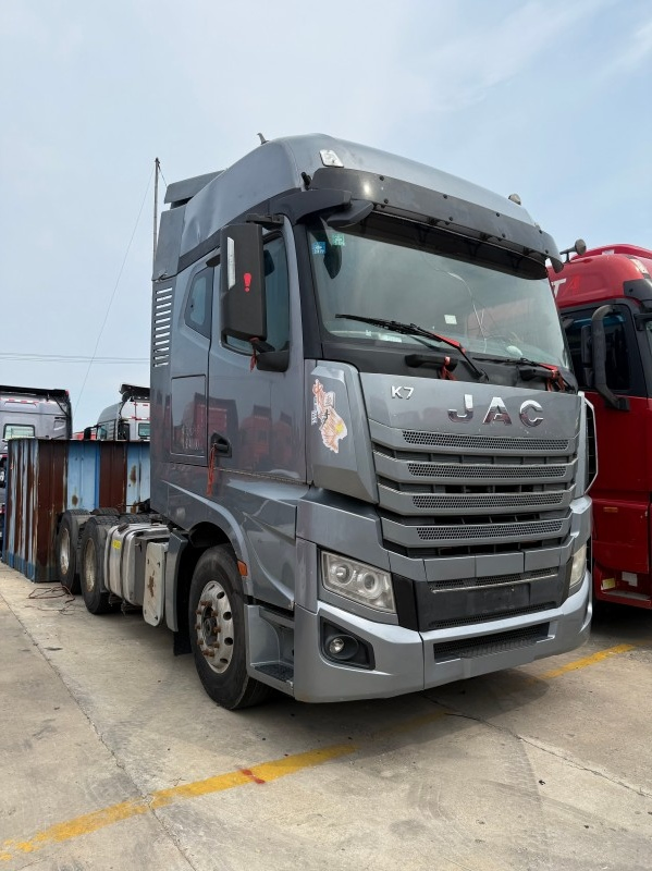 Good Fuel Economy Simpler Structure 6&amp; Times; 4/4&amp; Times; 2 Second-Hand Truck for Urban Delivery