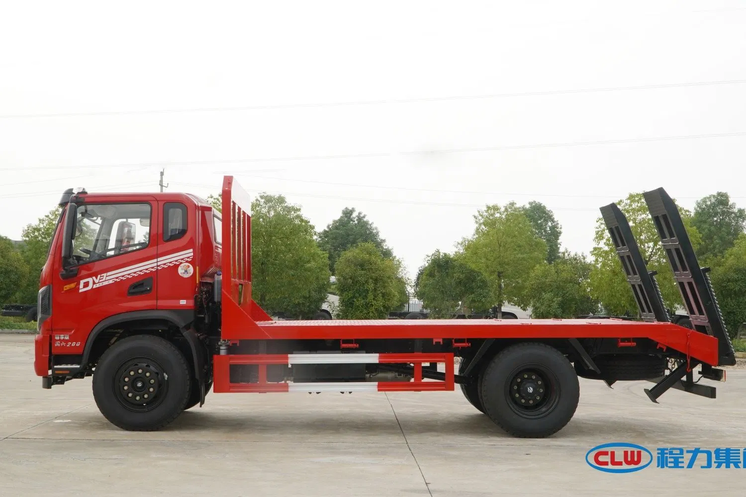 Dongfeng Heavy Duty Double-Suspension Slewing Brackets Cargo Truck Transport Flatbed Truck