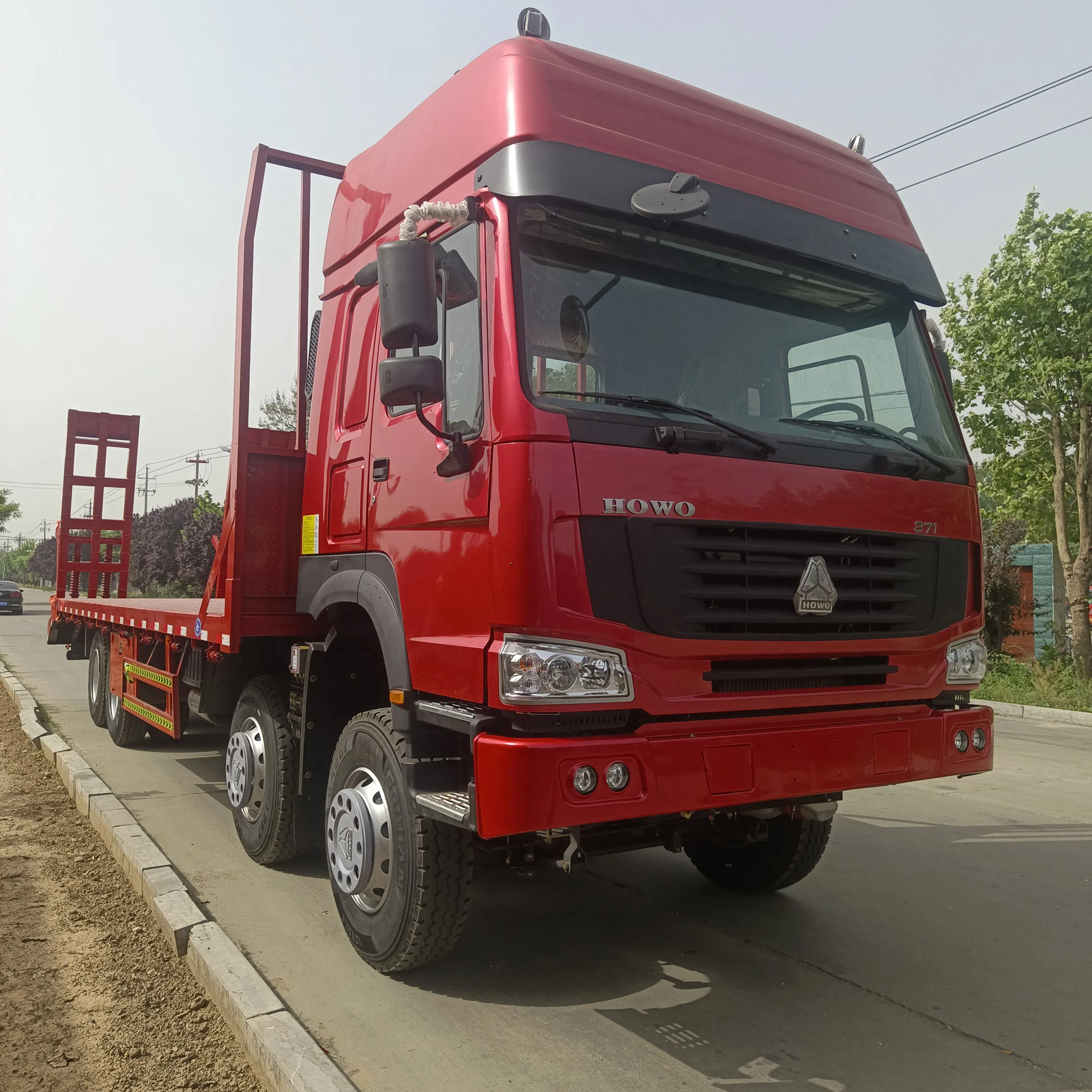 Multi-Function 8X4 Sinotruk HOWO 371HP Flatbed Truck Container Transporter Heavy Machinery Transport HOWO Truck