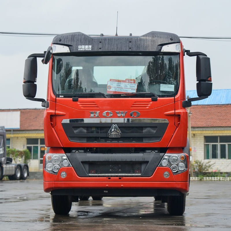 HOWO 4X2 Heavy Duty Tractor Truck Semi Truck for Urban Distribution Lightweight Design Cost Efficient Short Haul Logistics Flexible Steering Factory Price