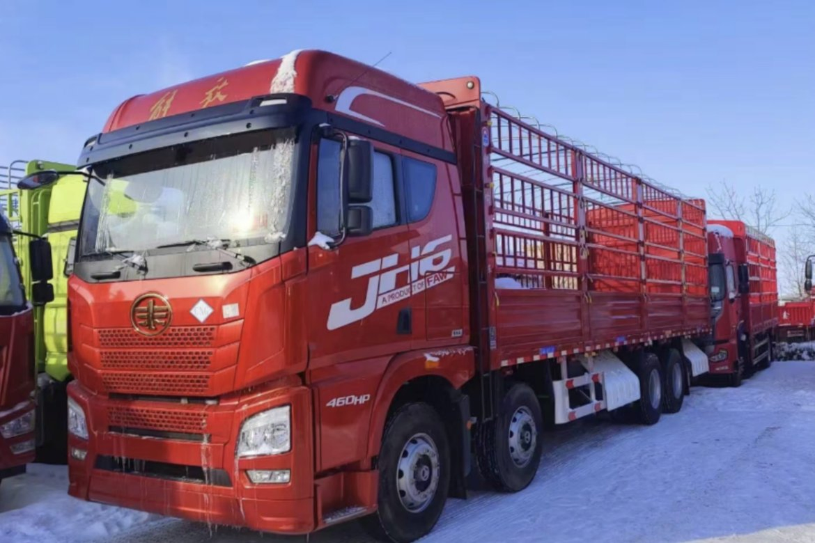 FAW Sinotruk HOWO Factory Manufacturer 4X2 6X4 5-15ton 6 /10wheeler Transport Dump Heavy Duty Light Lorry Box Van Stake Flatbed Cargo Truck