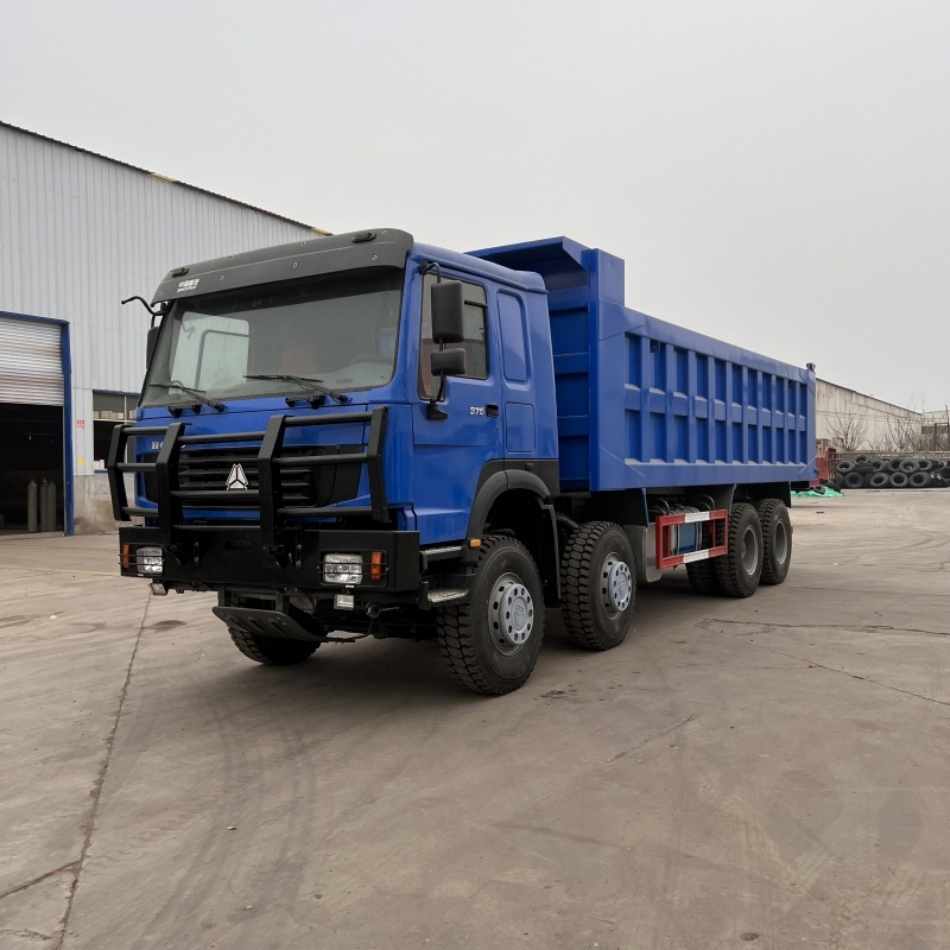 Rugged Reliability Heavy-Haul Applications HOWO 12-Wheel Dump Truck Description for Mining Applications