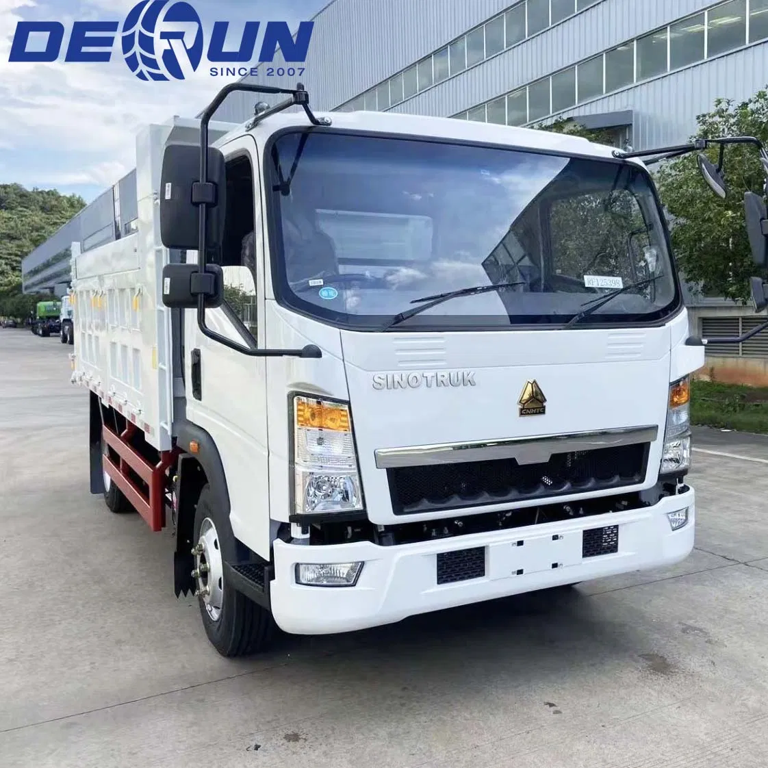 Sinotruk HOWO 4X2/4X4 4-6ton Diesel Cargo Lorry Truck for Urban Delivery Euro2