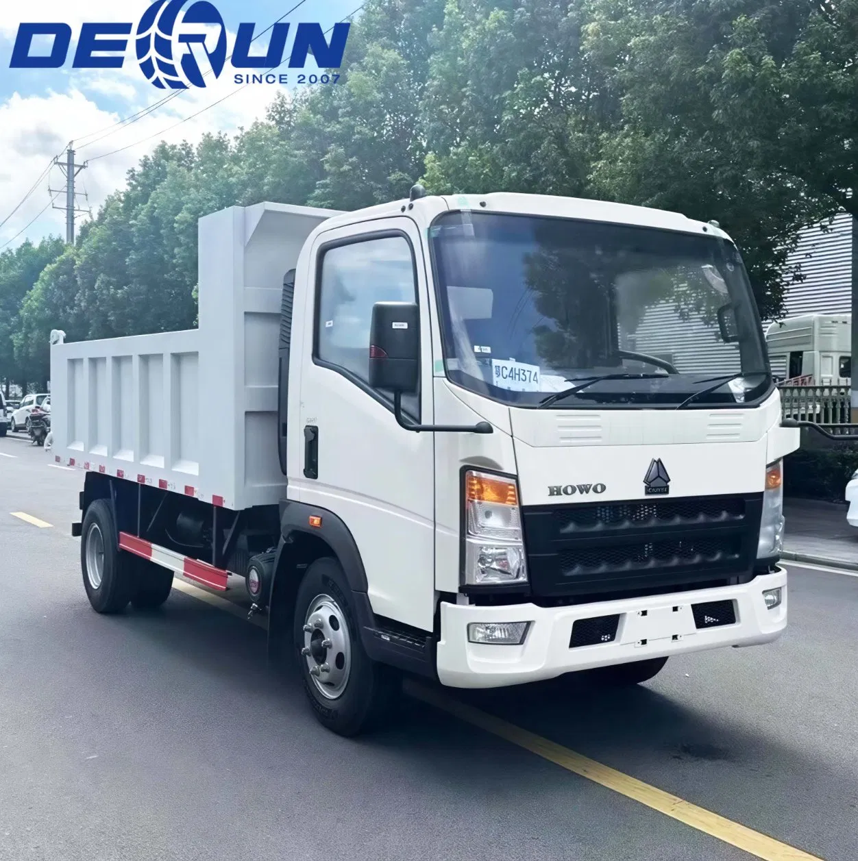 Sinotruk HOWO 4X2/4X4 4-6ton Diesel Cargo Lorry Truck for Urban Delivery Euro2
