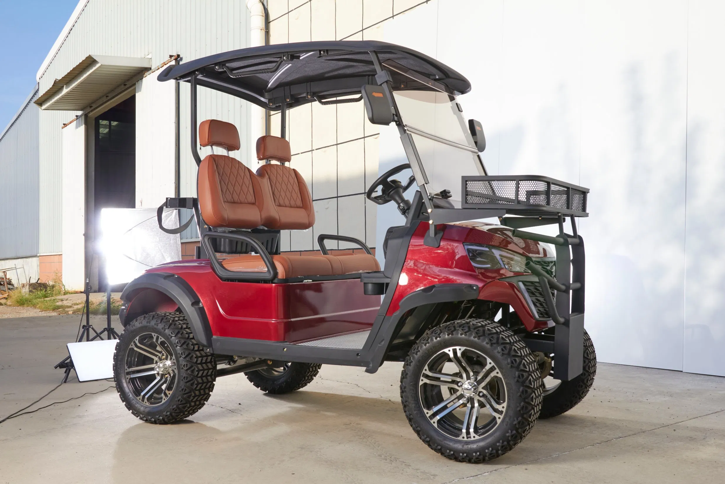 Fully Enclosed Electric Cargo Truck for City Logistics and Distribution