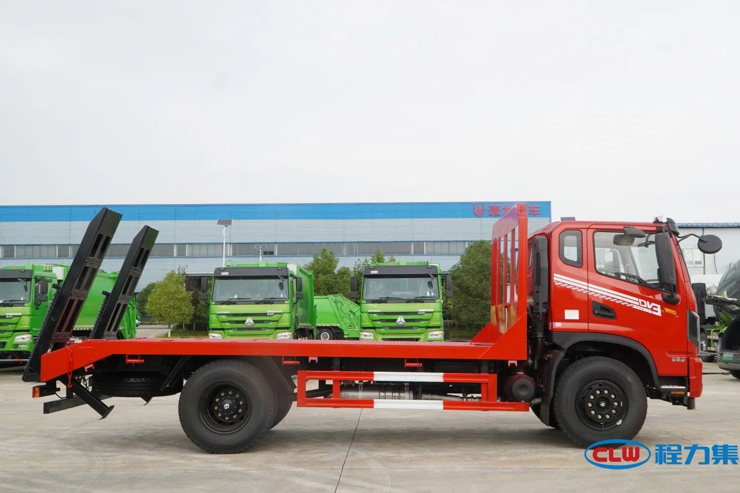 Dongfeng Heavy Duty Double-Suspension Slewing Brackets Cargo Truck Transport Flatbed Truck