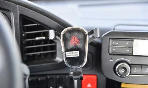 Used/New Sinotruk HOWO G5X Flatbed Truck - Weichai Power for Suburban Transport