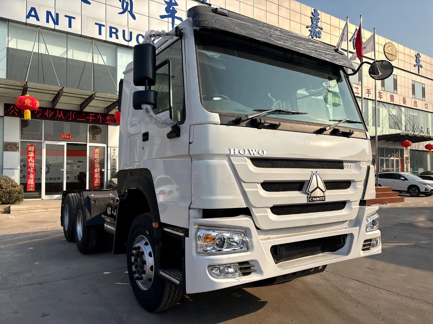 HOWO 371 6X4 Tractor Truck Fuel Efficient Design for Highway Transport