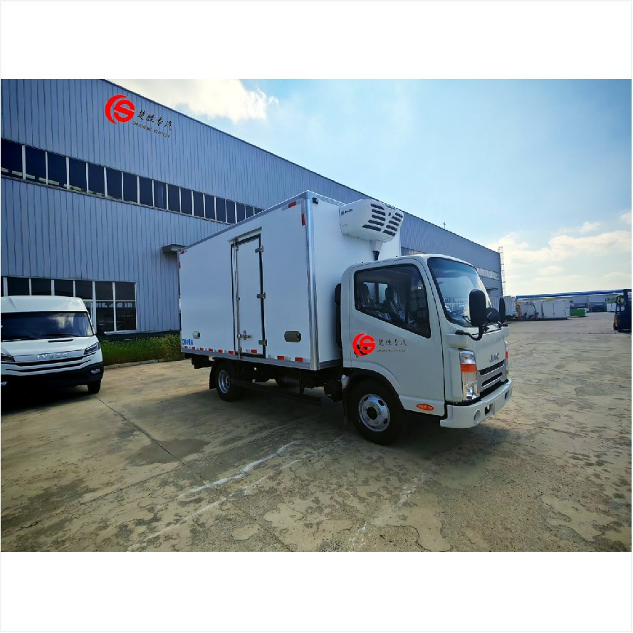 Cost Effective JAC 4X2 Refrigerator Truck for Urban Food Delivery