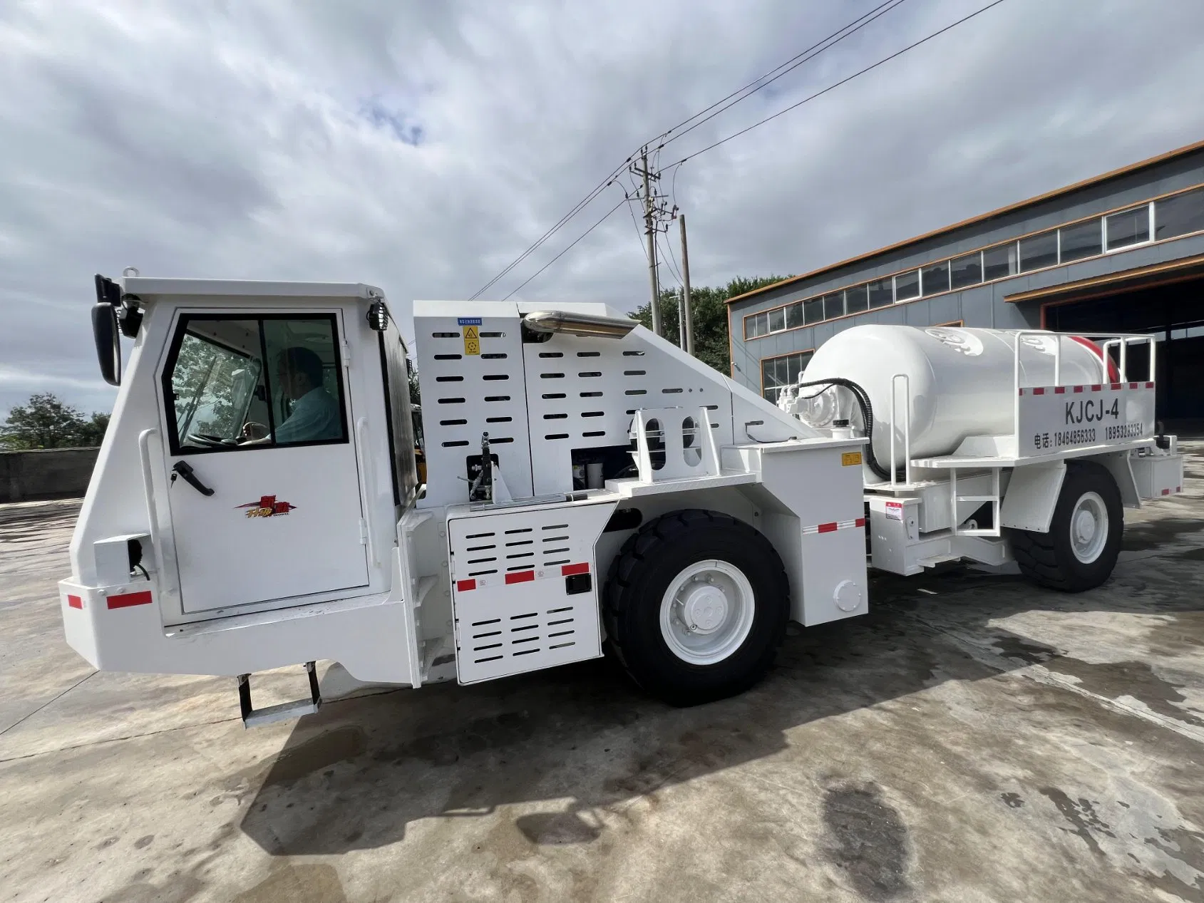 Tmg Brand Tu312 Underground Mining Vehicle Low Profile Concrete Mixer Truck with CE