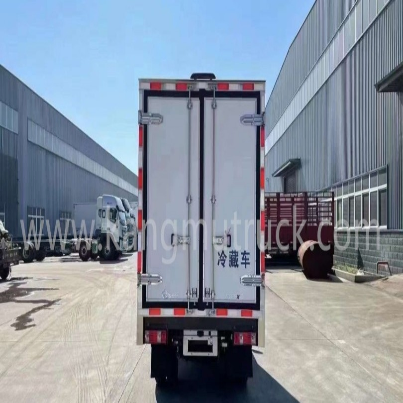 Changan X1 Small Size Refrigerated Truck for Urban Fresh Vegetable Short-Distance Delivery