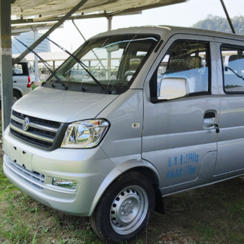 Dfsk K02 Small Cargo Light Truck 2t Capacity for Urban Logistics, Delivery, and Agriculture