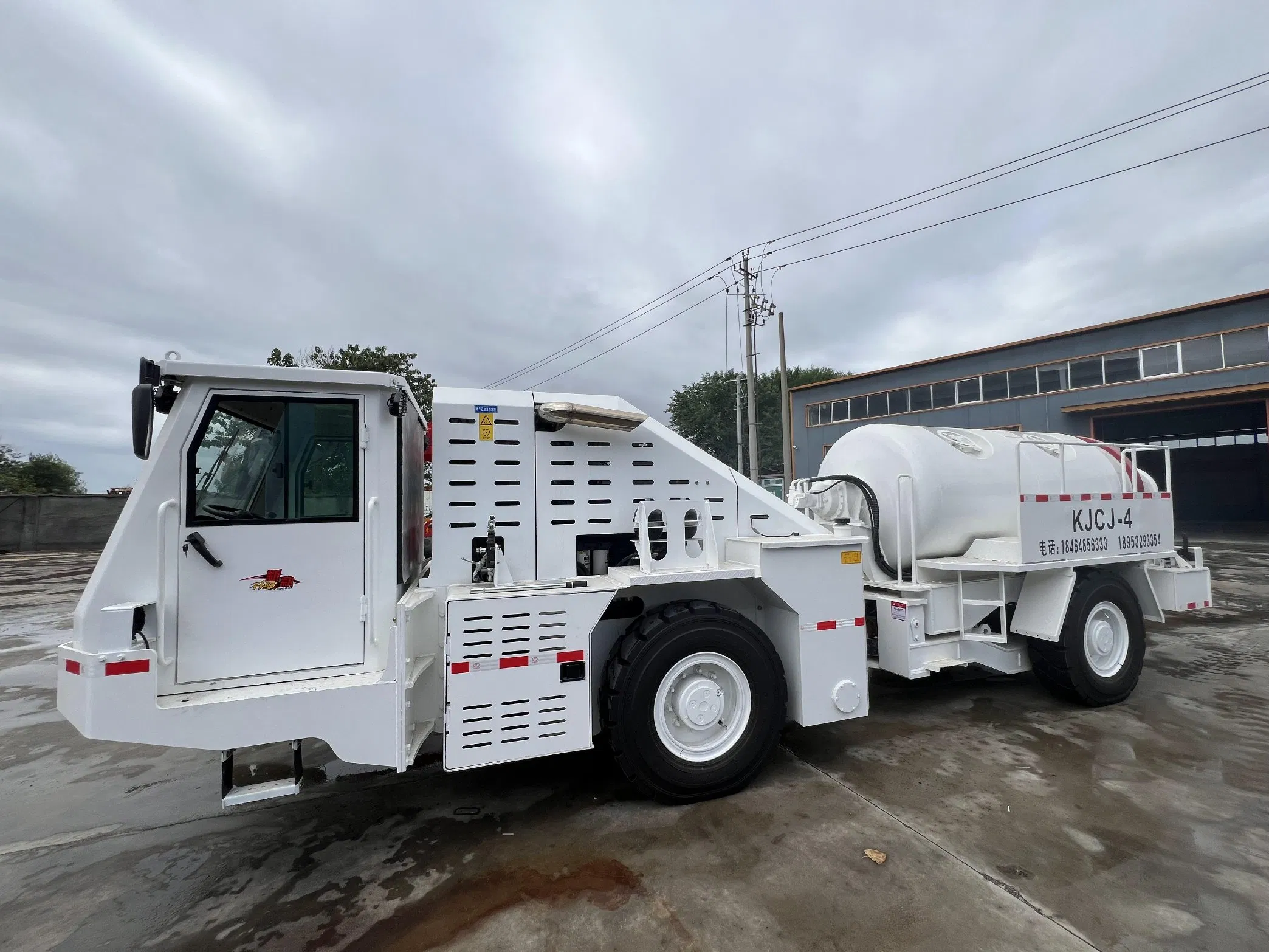 Tmg Brand Tu312 Underground Mining Vehicle Low Profile Concrete Mixer Truck with CE