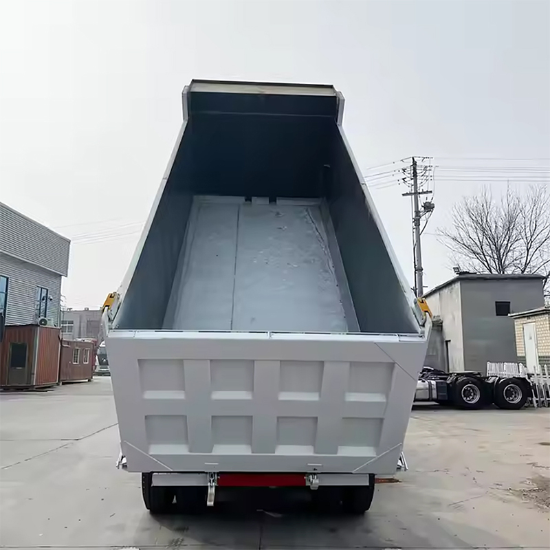 Sinotruk HOWO 6X6 Dump Truck 8X4 Manual Dump Truck Red Color 12 Wheels Diesel Fuel Left for Heavy Construction Used Dump Tipper Trucks