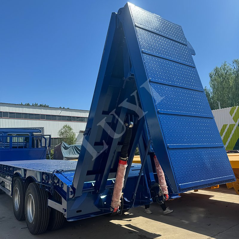 Heavy Duty 40ton 35ton HOWO Flatbed Truck 8X4 Cargo Truck Heavy Duty Excavator Transport Used Truck