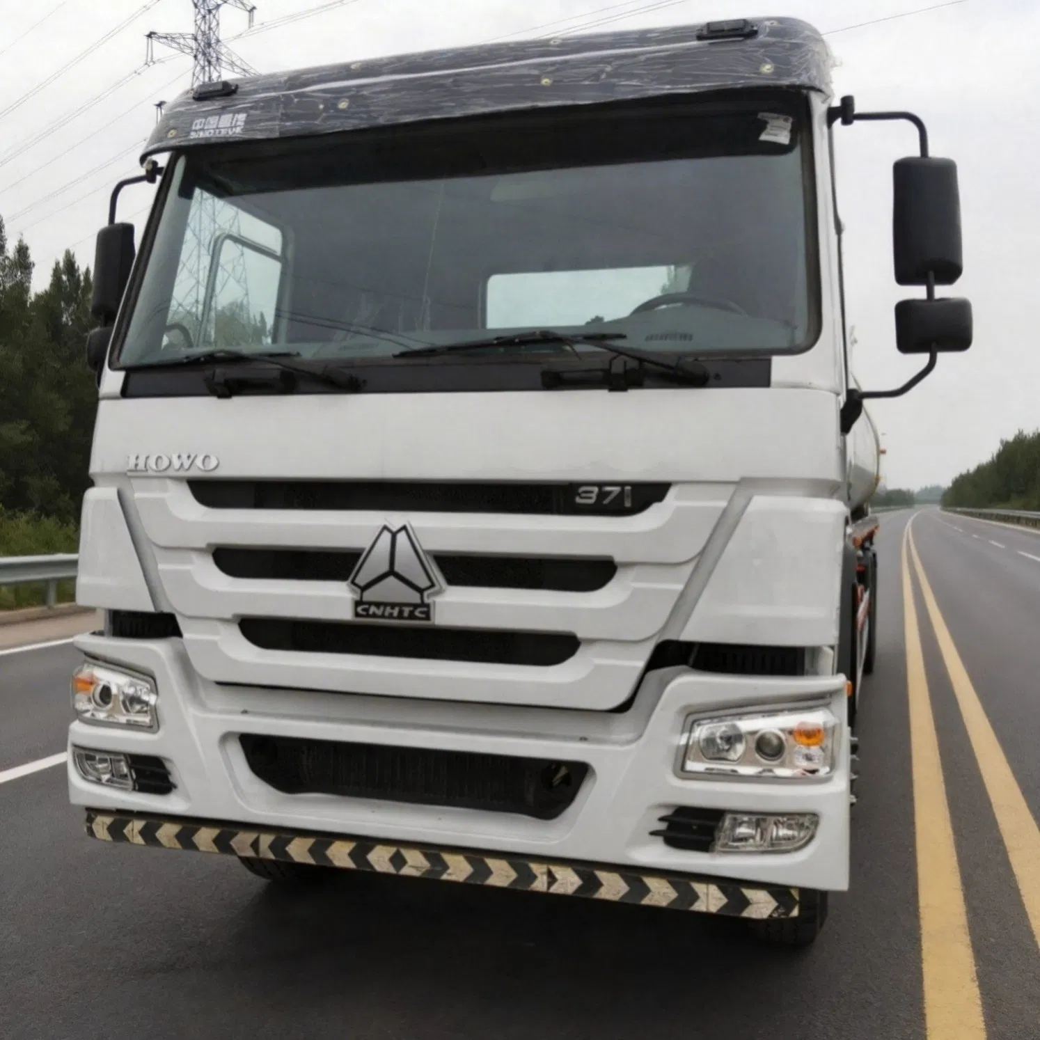 Advanced Fleet Management Integration System with Telematics for Premium Trucks