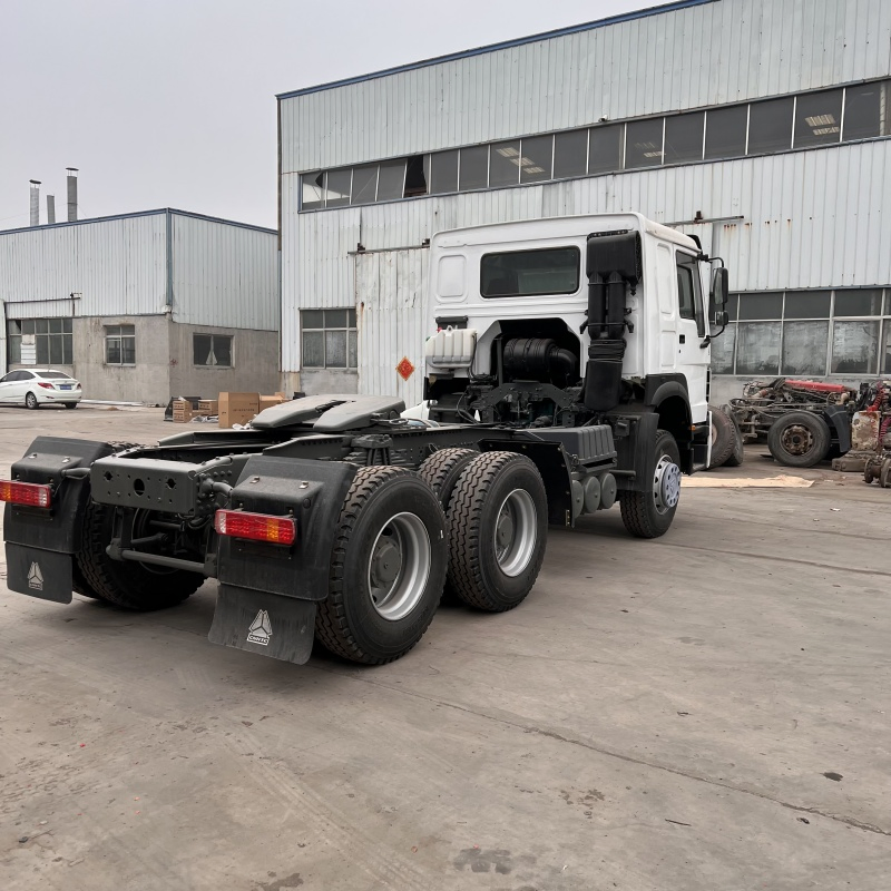 Container Transport Fatigue Monitoring Alerts Heavy-Duty Tractor Truck Multi-Purpose Tractor Truck Tractor Head Truck