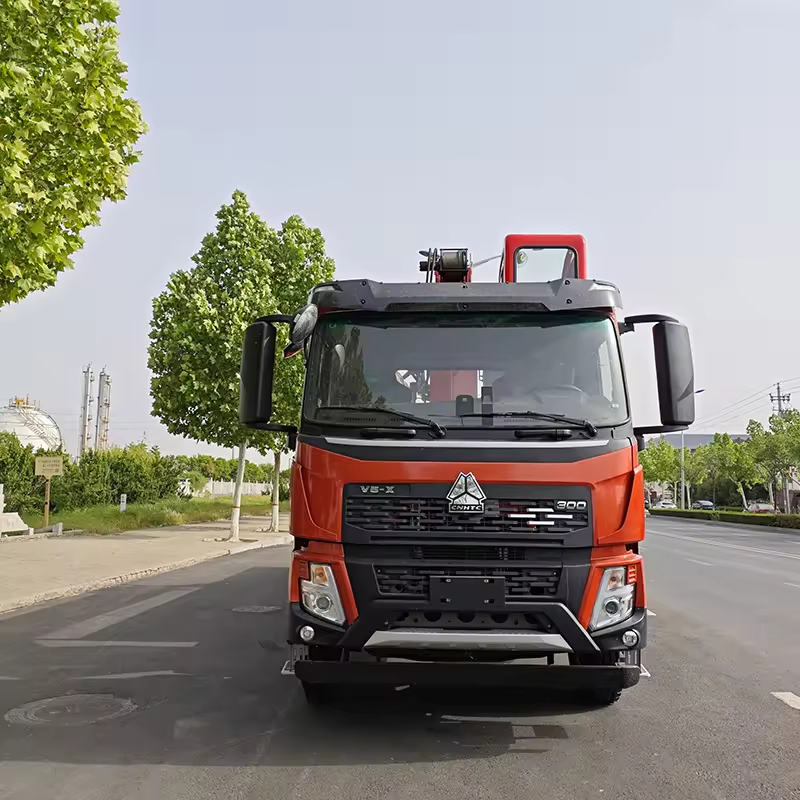 Flatbed Truck for Cargo Distribution and Logistics