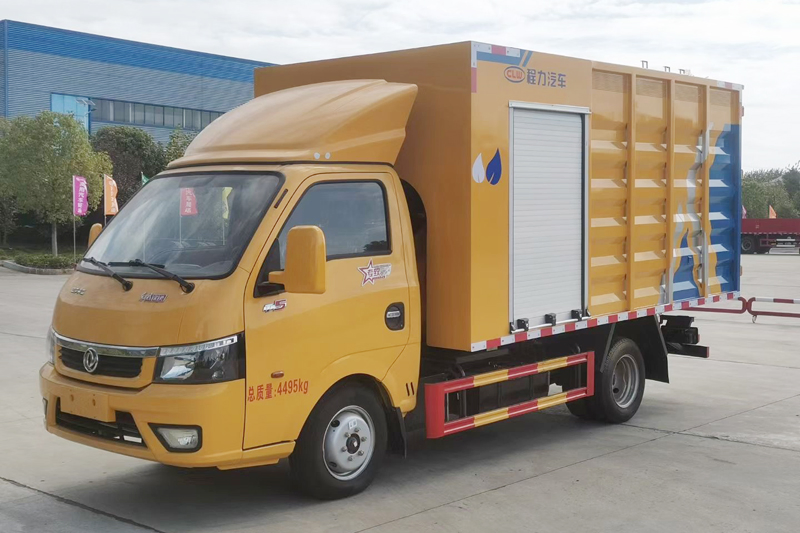 Dongfeng Tuyi Material Shredding Truck - Tree Branch Crusher (8m³ , 4t/h) China Mobile Wood Crushing Vehicle