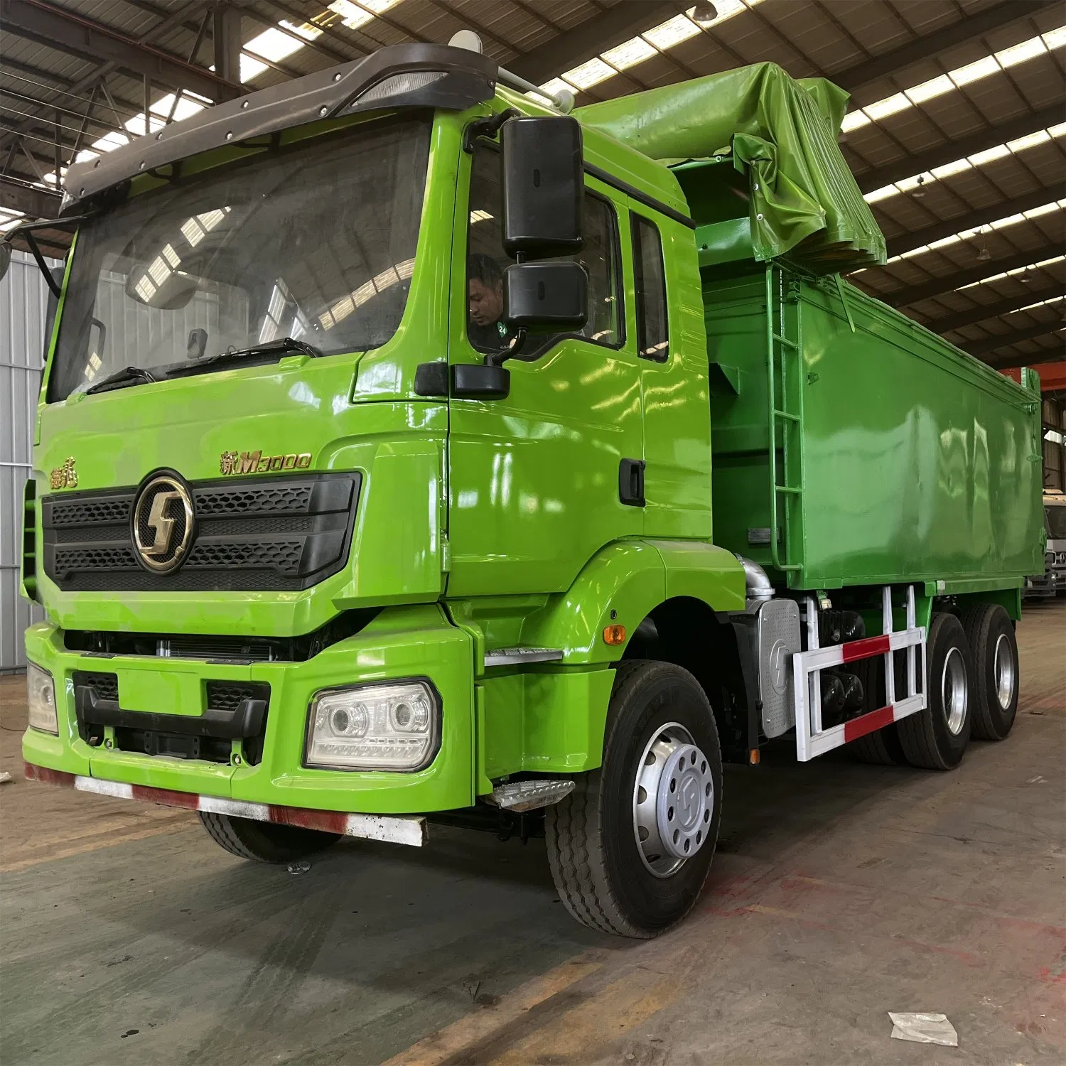 New and Used 6X4 8X4 Tipper Heavy-Duty Haul Mining Shacman Dump Truck