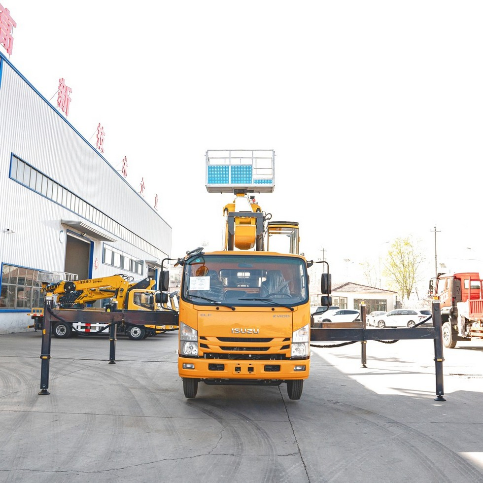 Made in China 35m Straight Boom Aerial Work Vehicle Installation Aerial Work Truck High Load Capacity Customizable Configuration