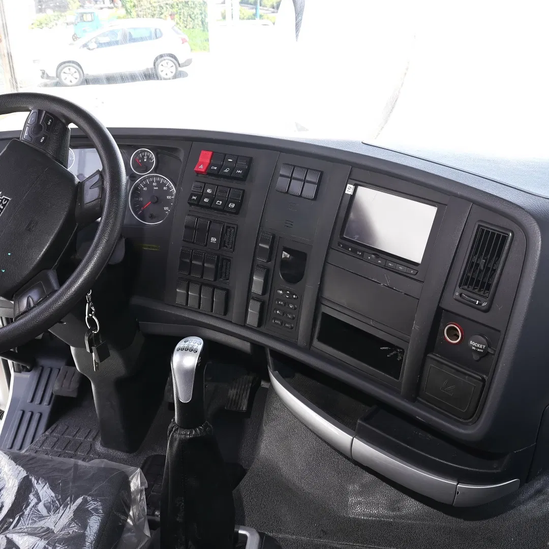 Shacman 4X2 350HP Urban Delivery Tractor Truck Used / Second Hand Lorry/Dump/Trailer Head/Tractor Truck