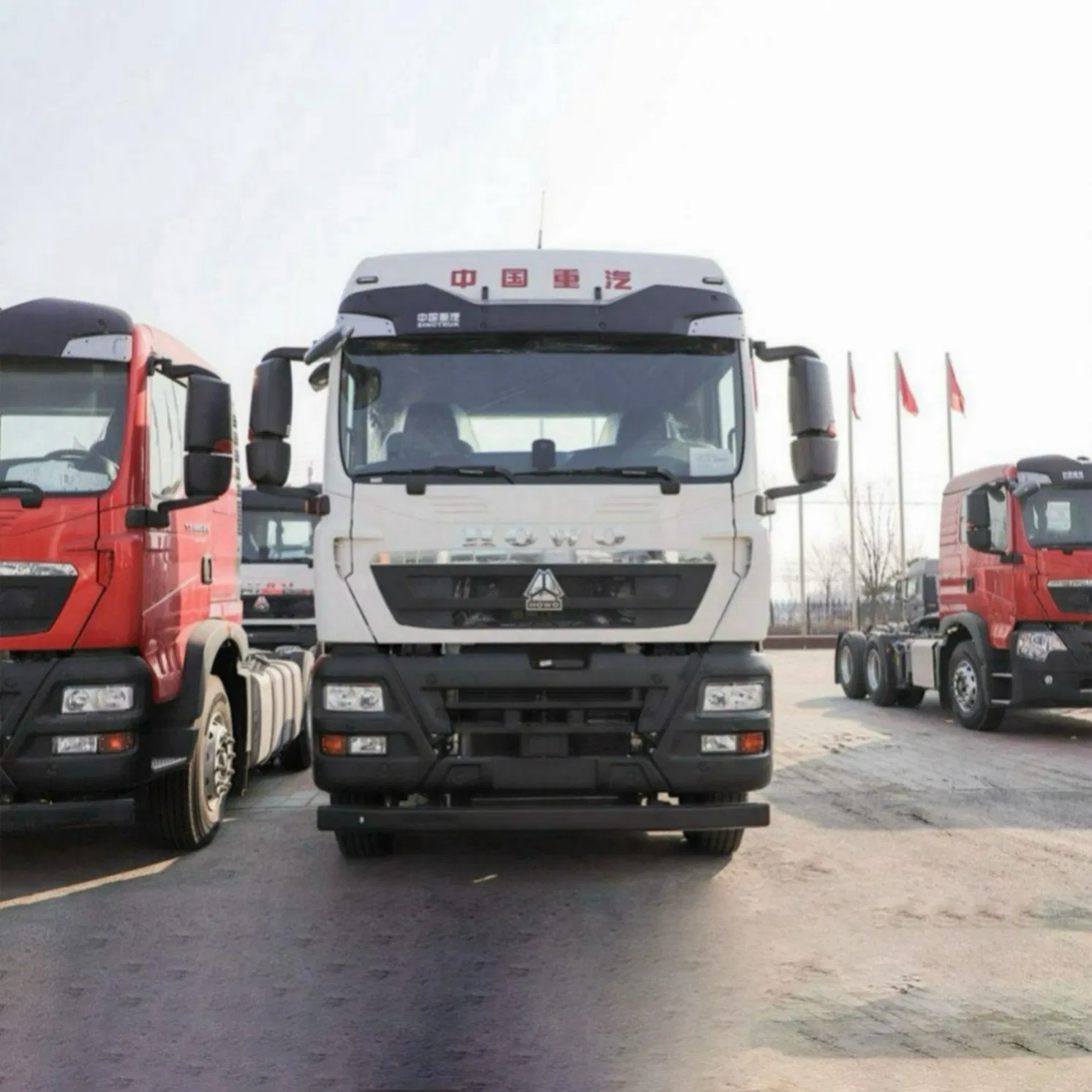 Reconditioned Tractor Truck with Shock Absorbers for Smooth Highway Freight Transport Rides