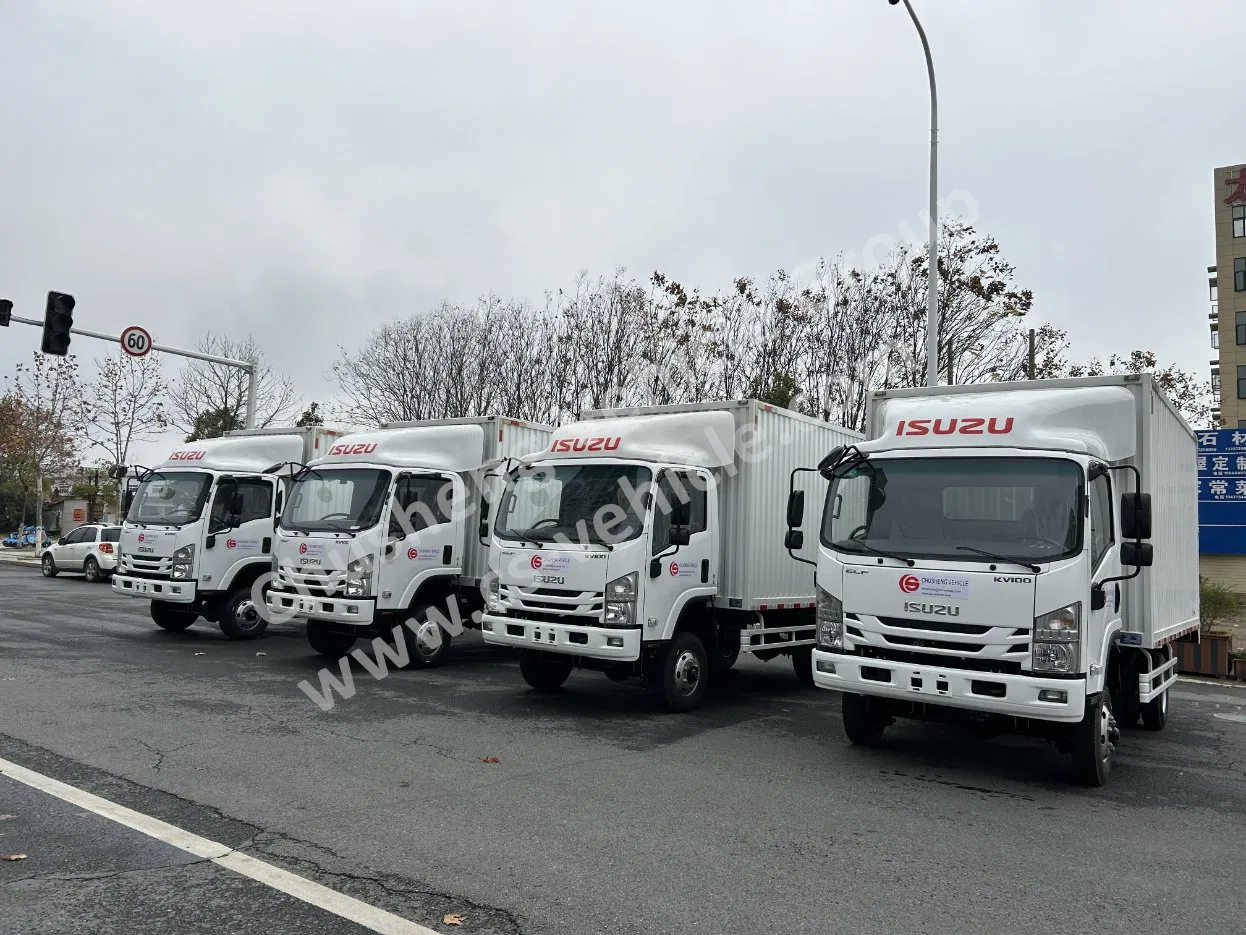Suzuki Kv100 4X4 Cargo Truck Van Trucks 5t Container Box Truck Goods Transport Lorry Truck