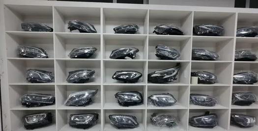 Conjunto de Faróis LED Matriciais Inteligentes Novos para Audi Q7 2016-2019