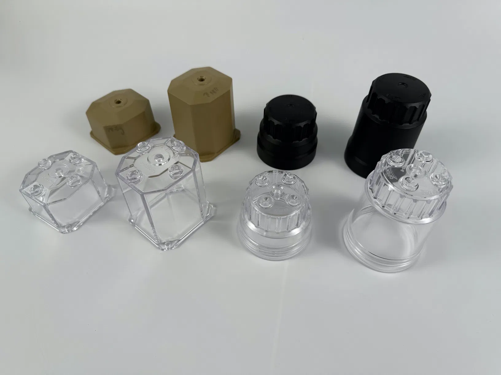 Soluções de Moldagem de Ultra Precisão para Produção Avançada de Lentes Ópticas