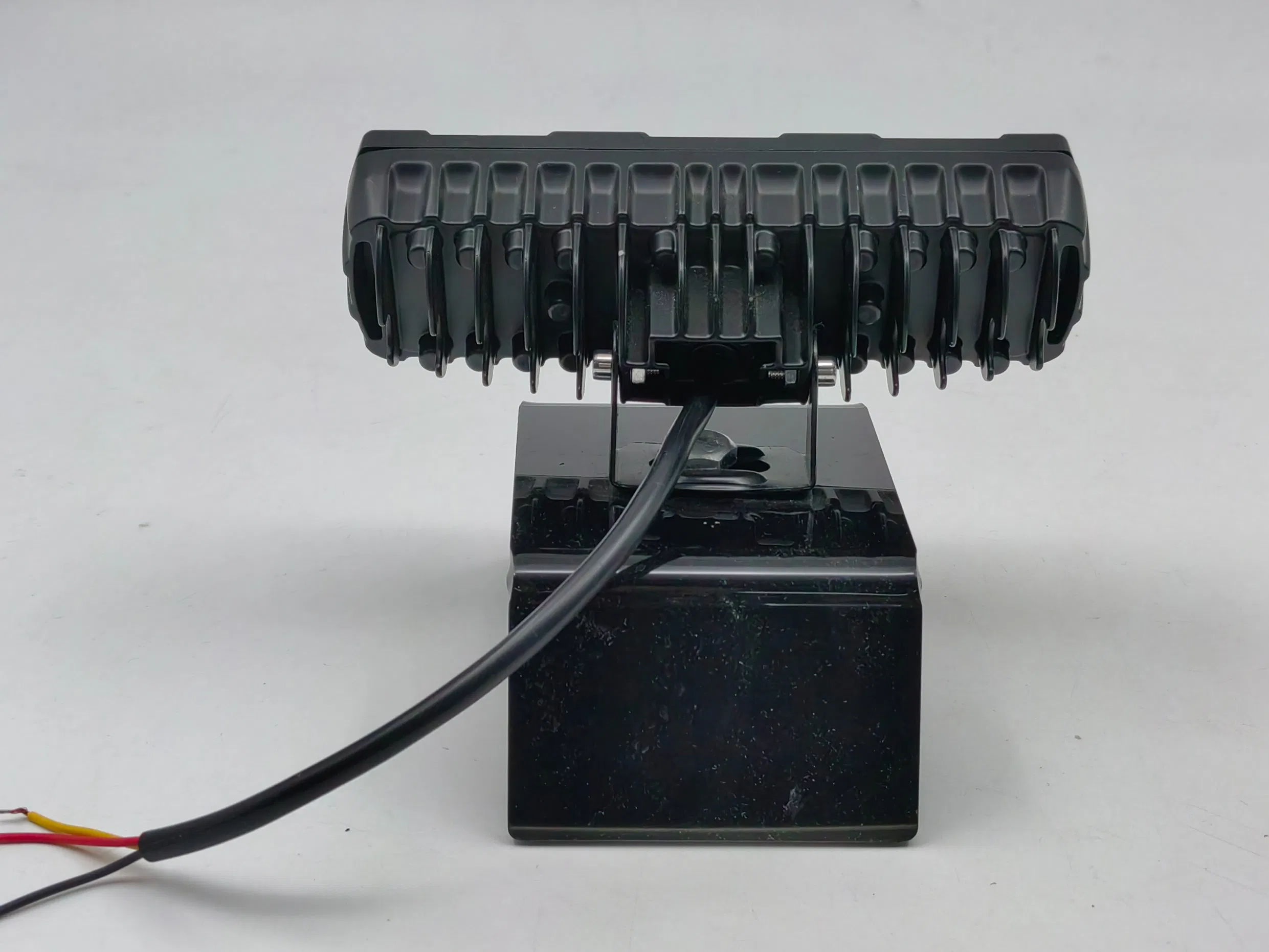 Lanterna de Trabalho LED 12V 24V Barra de Luz para Motocicleta Barra LED Acessórios de Luz para Carro Auto Farol DRL Caminhão SUV Caminhão Veículo Offroad Lâmpada Auxiliar Fábrica