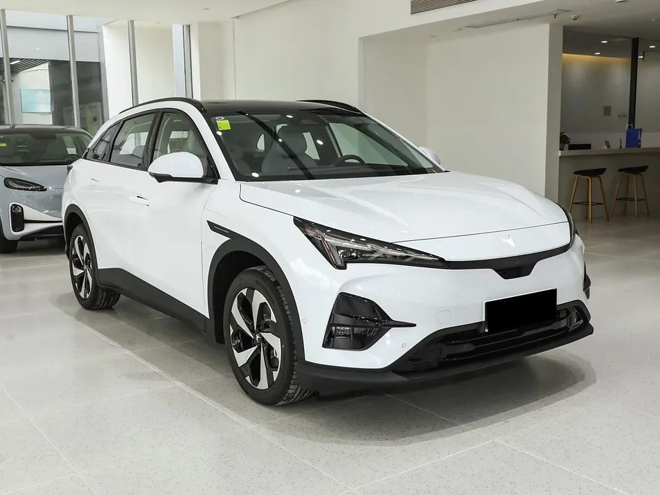 ARCFOX Alpha T5 Exterior